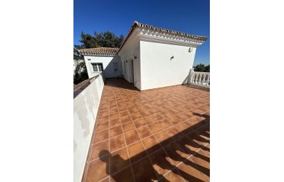 Resale - House - Detached Villa - Benahavís - Monte Halcones