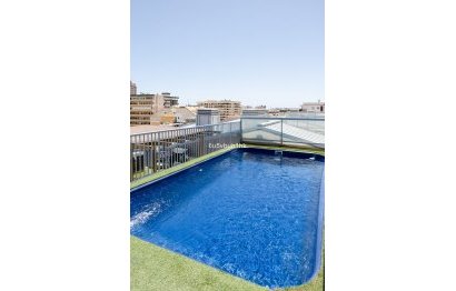 Resale - Apartment - Middle Floor Apartment - Fuengirola - Fuengirola Centro