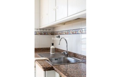 Resale - Apartment - Middle Floor Apartment - Fuengirola - Fuengirola Centro