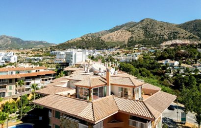 Resale - Apartment - Penthouse - Benalmádena - Benalmadena Costa