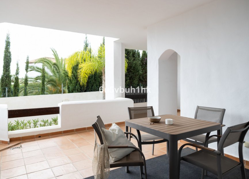 Resale - Apartment - Ground Floor Apartment - Marbella - Aloha