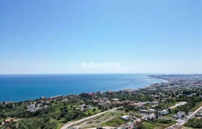 Resale - House - Detached Villa - Benalmádena - Benalmadena Centro