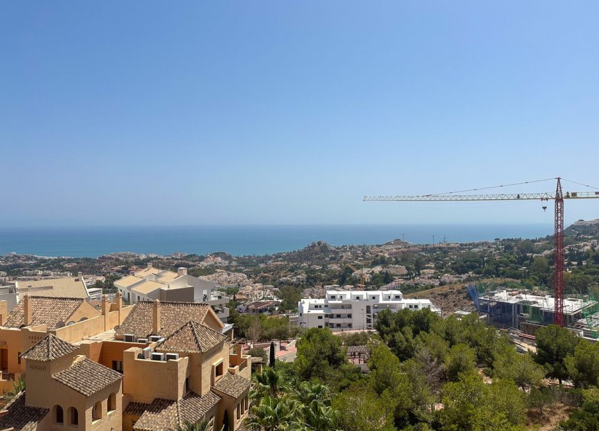 Resale - Apartment - Penthouse - Benalmádena - Benalmadena Centro