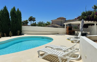 Resale - House - Detached Villa - Marbella - El Rosario