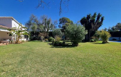 Resale - House - Detached Villa - Marbella - Puerto Banús