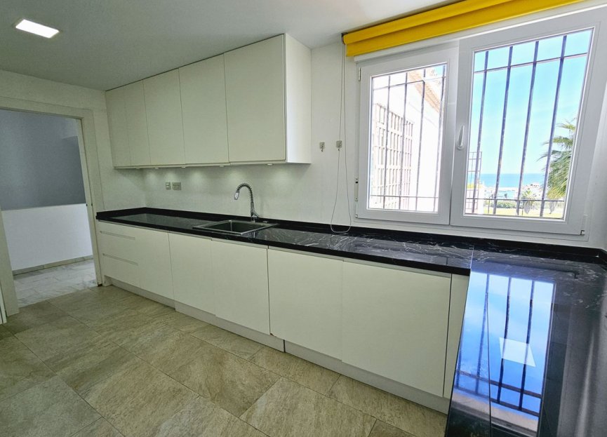 Resale - House - Townhouse - Manilva - La Duquesa