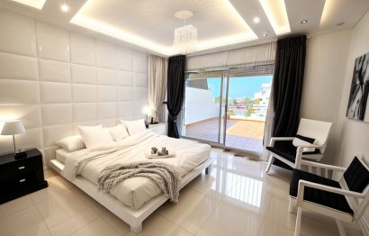 Resale - Apartment - Duplex - Marbella - Guadalmina Alta