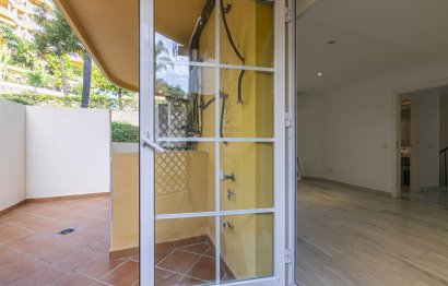 Resale - Apartment - Duplex - Marbella - Nueva Andalucia