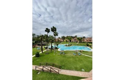 Resale - Apartment - Penthouse - Marbella - Guadalmina Baja