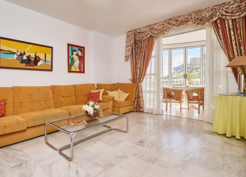 Resale - Apartment - Middle Floor Apartment - Fuengirola - Fuengirola Centro