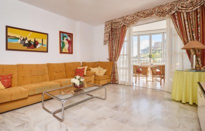 Resale - Apartment - Middle Floor Apartment - Fuengirola - Fuengirola Centro