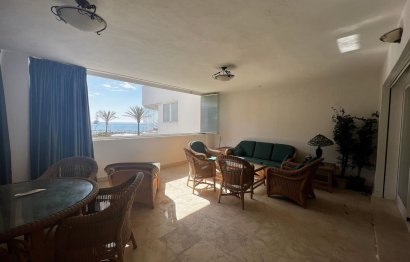 Resale - Apartment - Middle Floor Apartment - Marbella - Puerto Banús