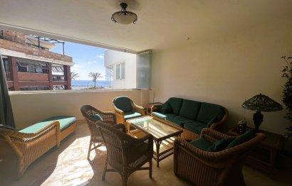 Resale - Apartment - Middle Floor Apartment - Marbella - Puerto Banús