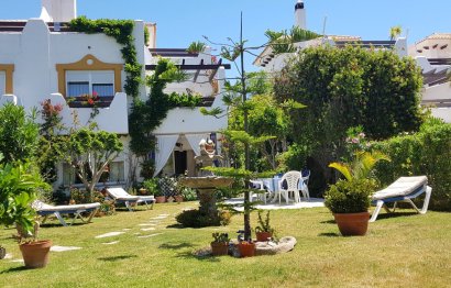 Resale - House - Townhouse - Estepona - Selwo