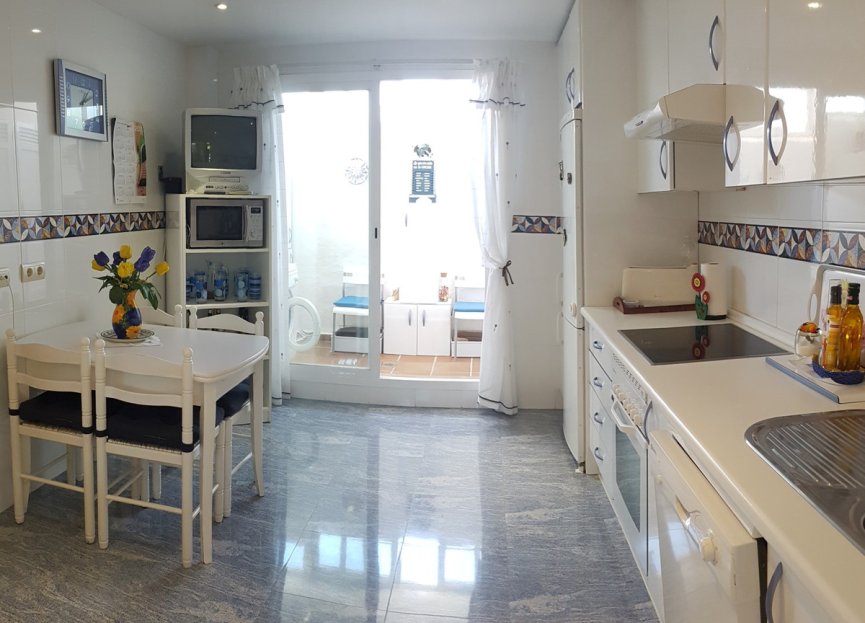 Resale - House - Townhouse - Estepona - Selwo