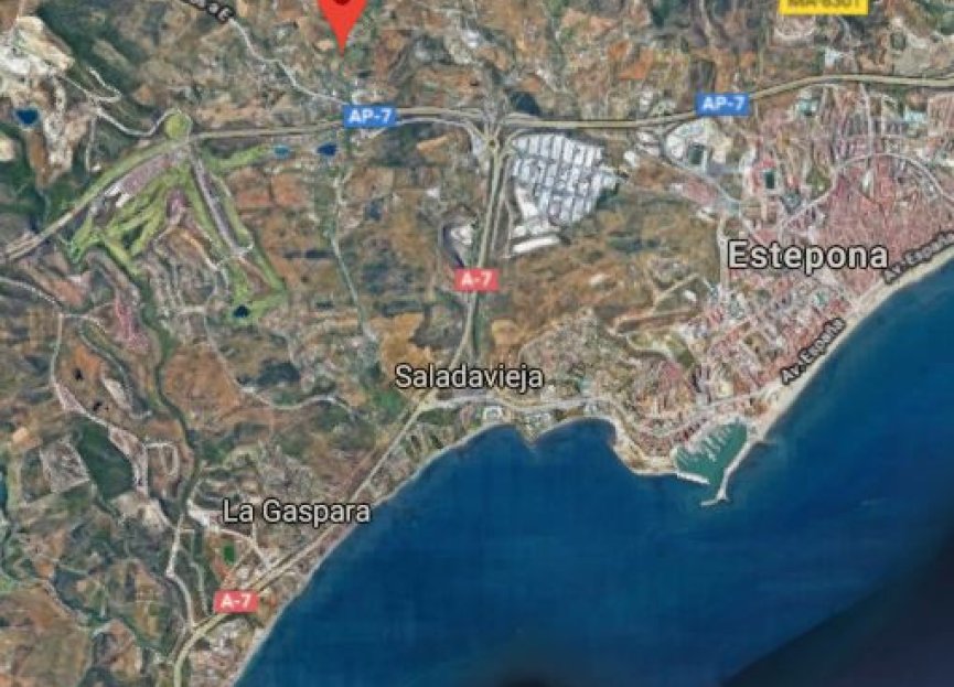 Reventa - Plot - Land - Estepona - Estepona Centro