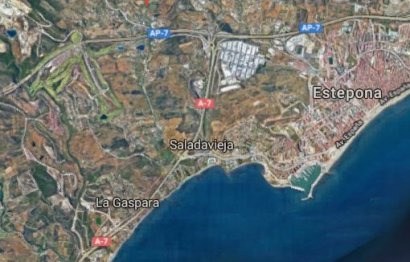 Resale - Plot - Land - Estepona - Estepona Centro