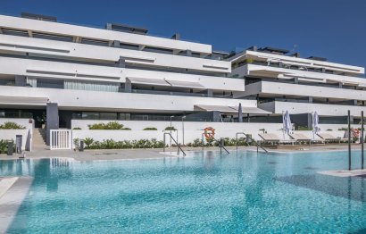 Resale - Apartment - Ground Floor Apartment - Estepona - New Golden Mile