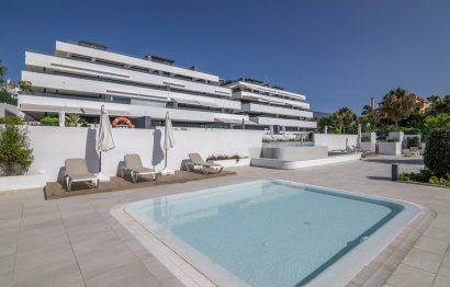 Resale - Apartment - Ground Floor Apartment - Estepona - New Golden Mile