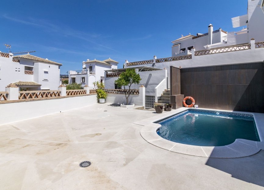 Reventa - House - Detached Villa - Estepona - Estepona Centro