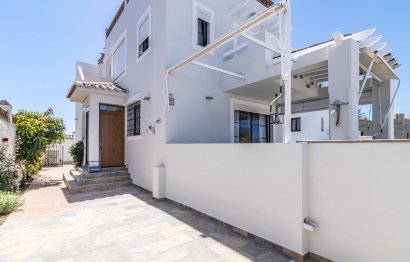 Reventa - House - Detached Villa - Estepona - Estepona Centro