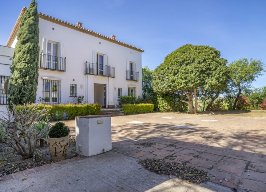 Resale - House - Finca - Cortijo - Estepona - New Golden Mile