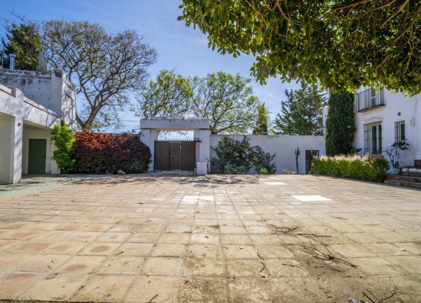 Resale - House - Finca - Cortijo - Estepona - New Golden Mile