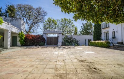 Resale - House - Finca - Cortijo - Estepona - New Golden Mile