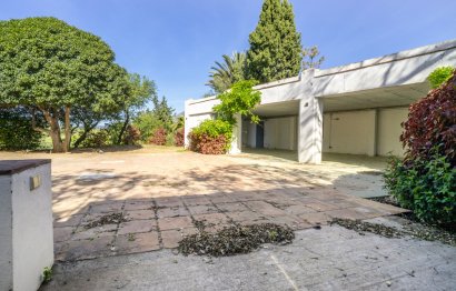 Resale - House - Finca - Cortijo - Estepona - New Golden Mile