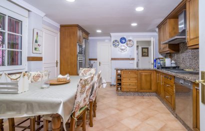 Reventa - House - Detached Villa - Estepona - Estepona Centro