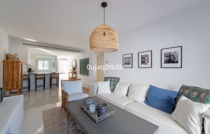 Resale - Apartment - Top Floor Apartment - Marbella - Nueva Andalucia