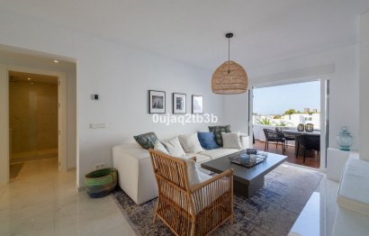 Resale - Apartment - Top Floor Apartment - Marbella - Nueva Andalucia