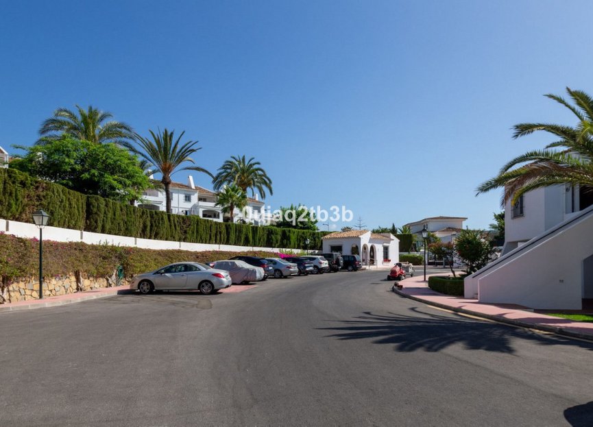 Reventa - Apartment - Top Floor Apartment - Marbella - Nueva Andalucia