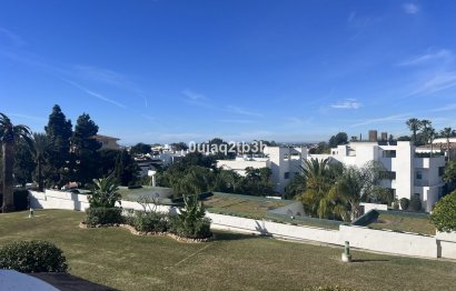 Resale - Apartment - Top Floor Apartment - Marbella - Nueva Andalucia