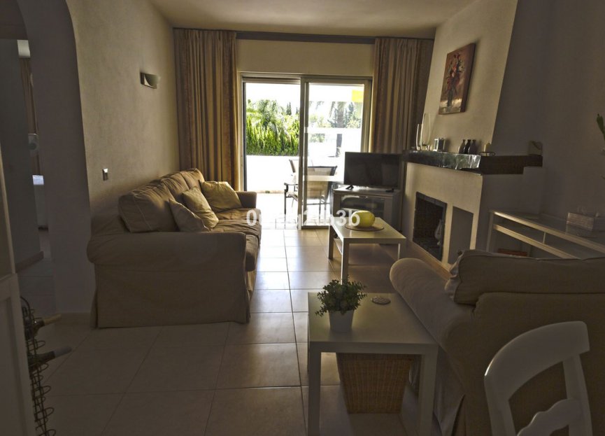 Resale - Apartment - Top Floor Apartment - Marbella - Nueva Andalucia