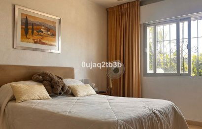 Resale - Apartment - Top Floor Apartment - Marbella - Nueva Andalucia