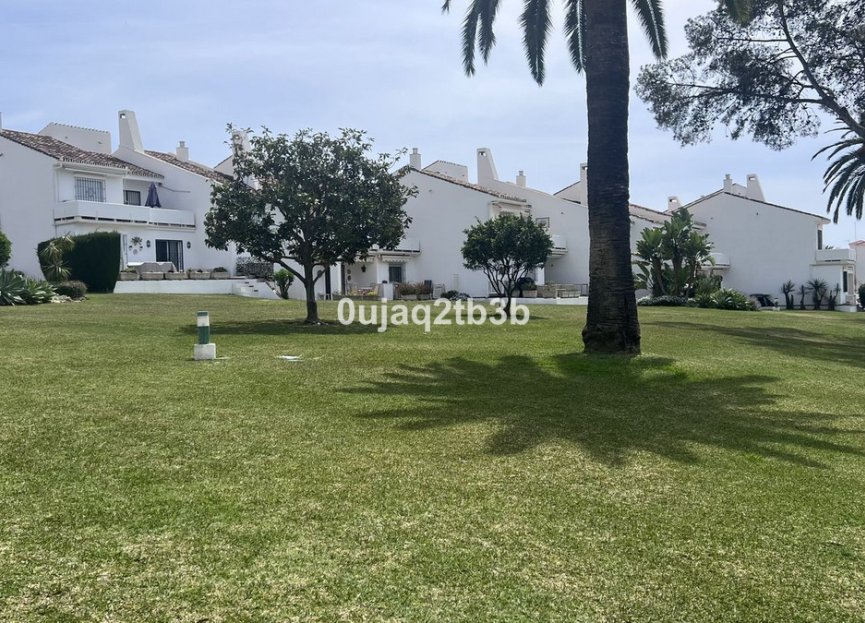 Reventa - Apartment - Top Floor Apartment - Marbella - Nueva Andalucia