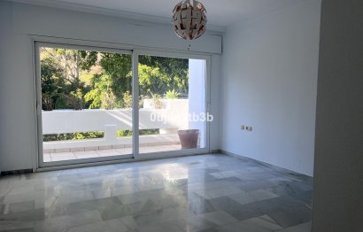 Resale - Apartment - Middle Floor Apartment - Marbella - The Golden Mile