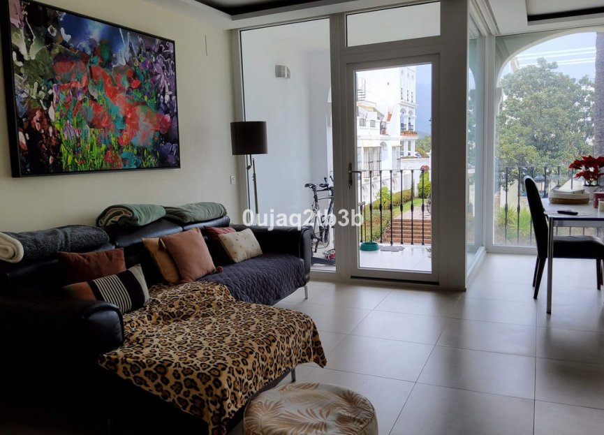 Resale - House - Townhouse - Marbella - Nueva Andalucia