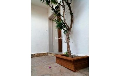 Resale - House - Detached Villa - Marbella - Marbella Centro