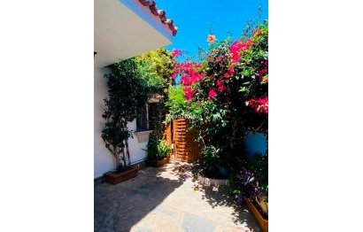 Resale - House - Detached Villa - Marbella - Marbella Centro