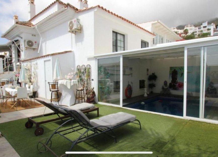 Resale - House - Semi-Detached House - Benalmádena - Benalmadena Centro