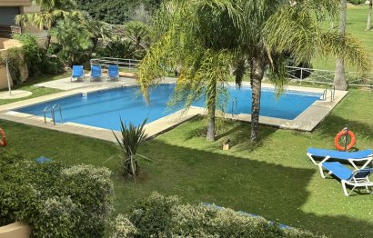 Resale - Apartment - Middle Floor Apartment - Marbella - Nueva Andalucia