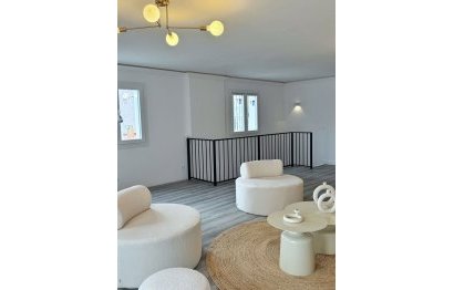 Resale - Apartment - Duplex - Benahavís - Benahavís Centro