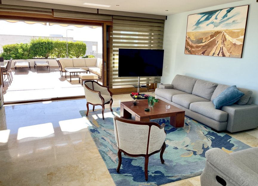 Resale - Apartment - Penthouse - Marbella - Marbella Centro