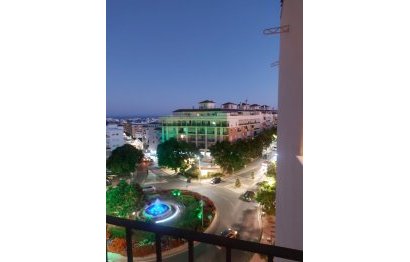 Resale - Apartment - Top Floor Apartment - Estepona - Estepona Centro