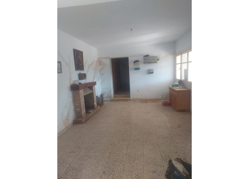 Resale - House - Finca - Cortijo - Estepona - Estepona Centro