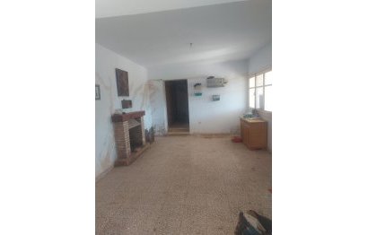 Resale - House - Finca - Cortijo - Estepona - Estepona Centro