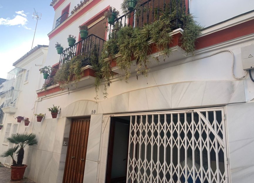 Reventa - House - Townhouse - Estepona - Estepona Centro