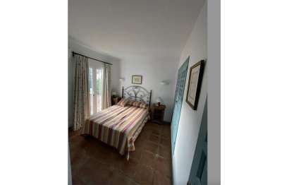 Resale - House - Detached Villa - Estepona - Estepona Centro